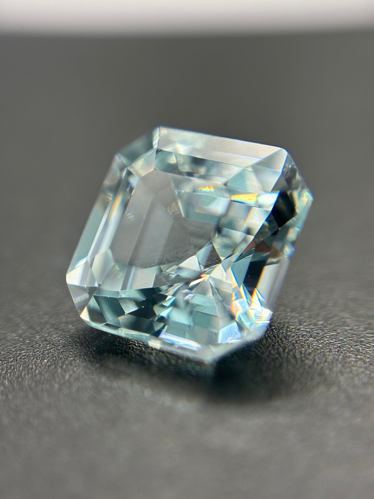7CT Yb:YAG Gem