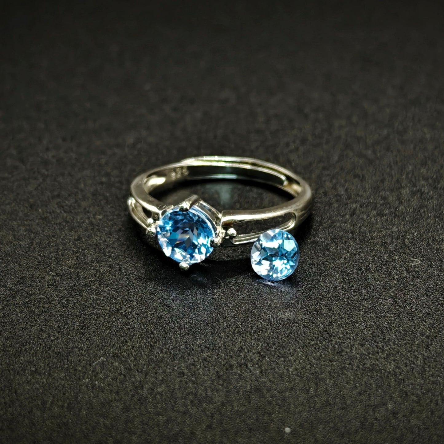 Чрезвычайно редкие лабораторные искусственные кольца с лазерным кристаллом и синей шпинелью — используются в нацеливании военных ракет — Кольца регулируемого размера