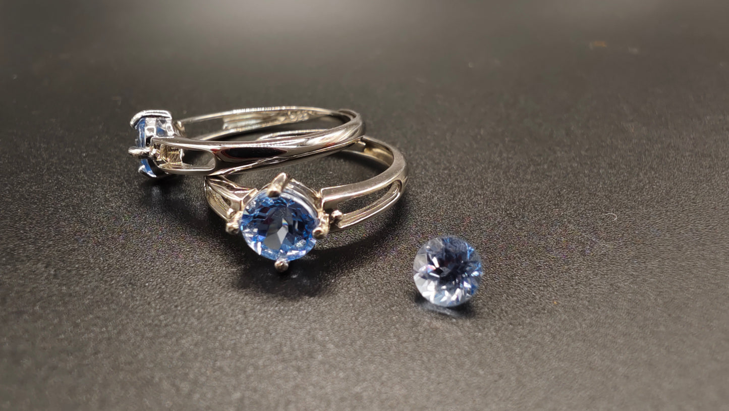 Чрезвычайно редкие лабораторные искусственные кольца с лазерным кристаллом и синей шпинелью — используются в нацеливании военных ракет — Кольца регулируемого размера