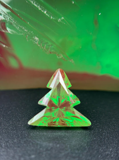 7.8CT Cr(3+)YAG Christmas Tree Gem