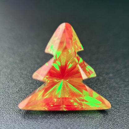 7.8CT Cr(3+)YAG Christmas Tree Gem