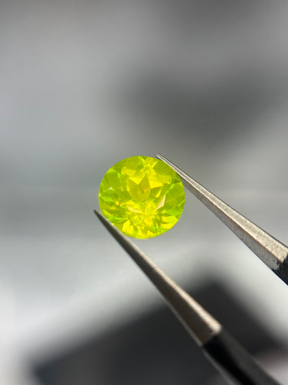 Round Cut LUAG Gem