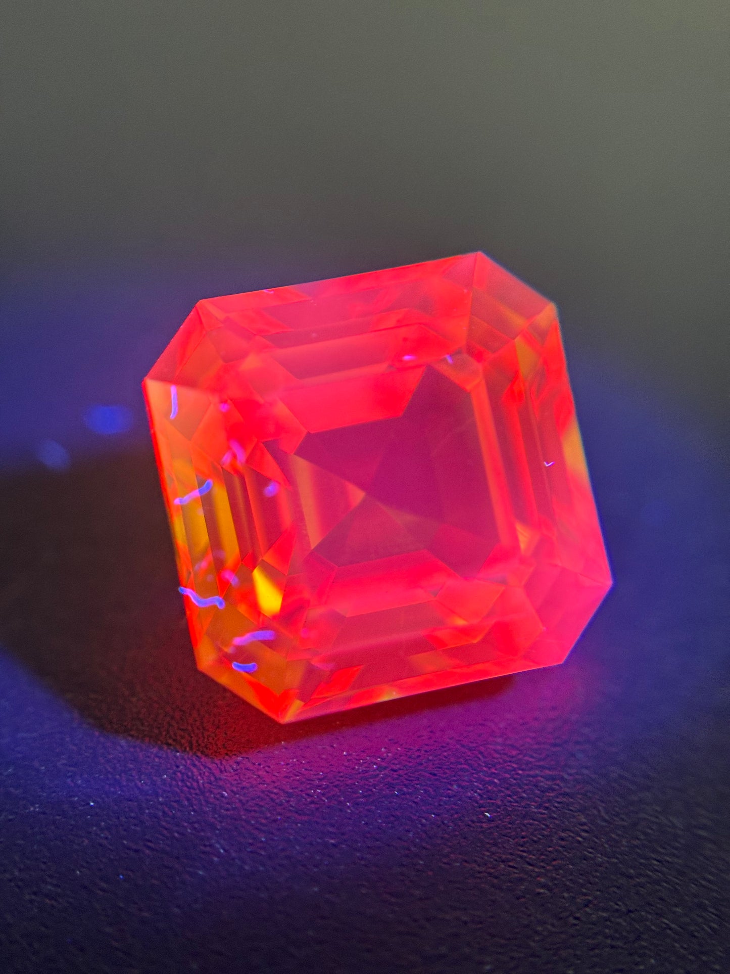 7.05CT Nd:Ce YAG Gem