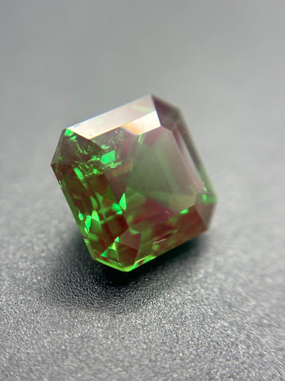 7.2CT CTH:YAG Gem