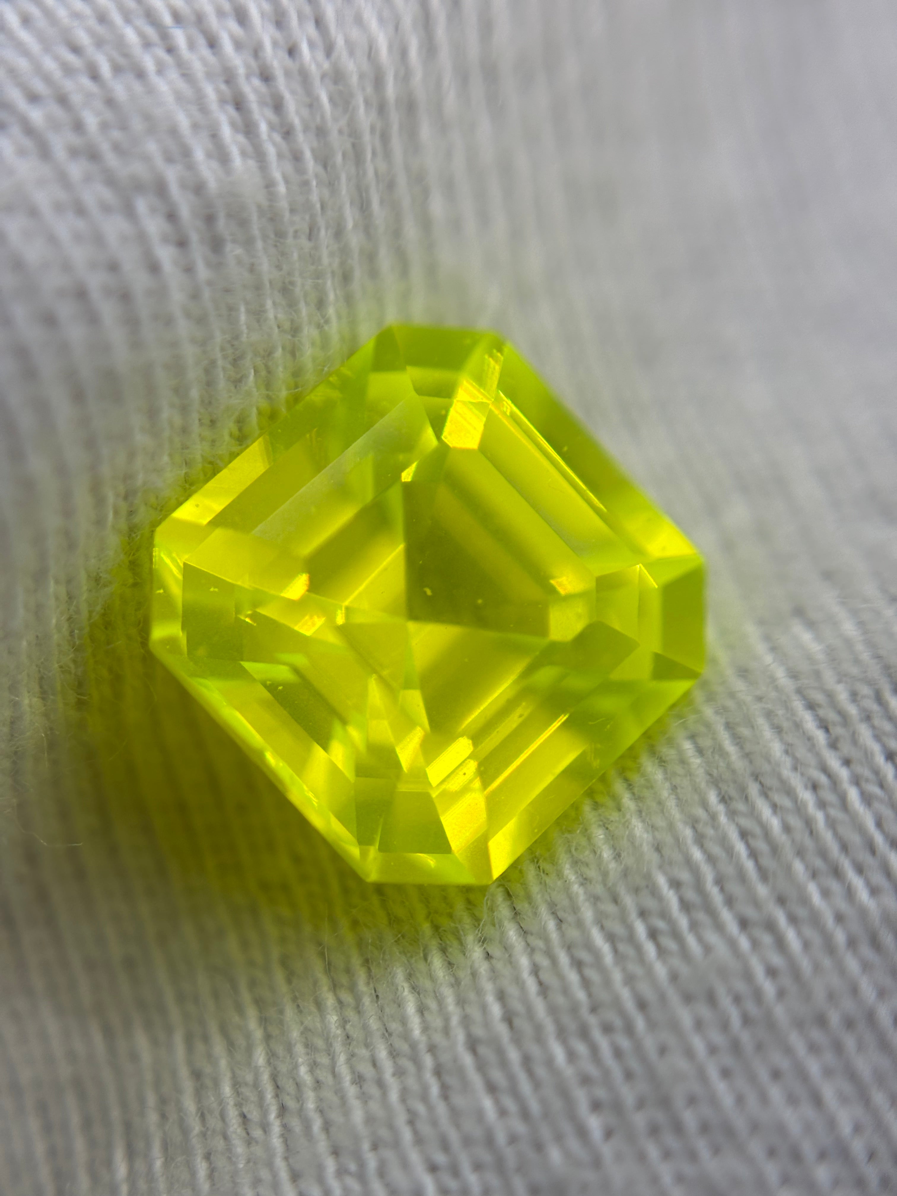 High Luminescence LUAG Lutetium Aluminum Garnet Loose Gemstones –  Fairytreasury